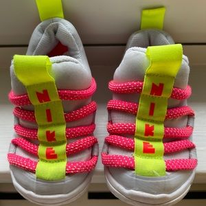 Toddler Nike Novice slip on sneaker